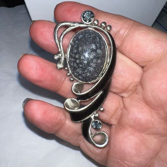 Vintage Silver Tone and Enamel Gray Sunstone Pendant - Picture 8 of 12